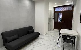 Rosa Room Luxury Suite